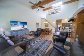 Lodgepole 2011 by SummitCove Lodging